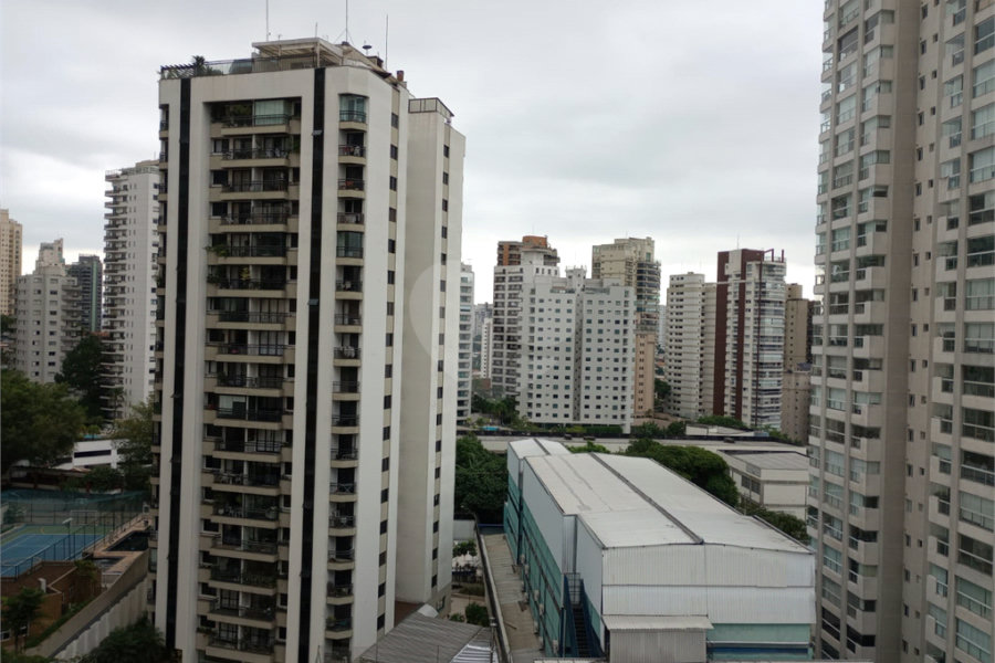 Apartamento à venda com 3 quartos em Santana, São Paulo, SP