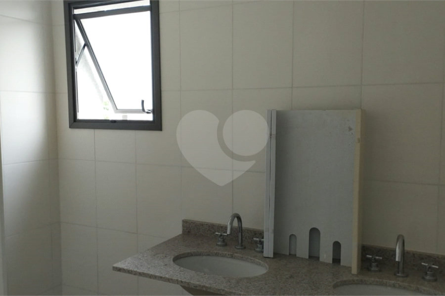 Apartamento à venda ou para alugar com 3 suítes em Mooca, São Paulo, SP