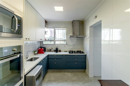 Apartamento à venda com 4 quartos, sendo 2 suítes, em Perdizes, São Paulo, SP