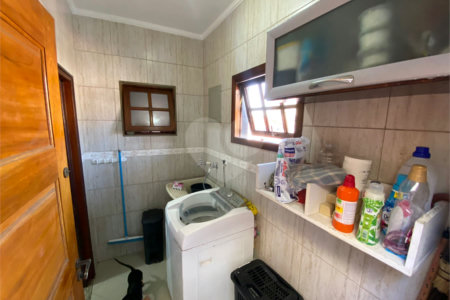 Sobrado à venda com 6 quartos, sendo 2 suítes,  em Vila Mazzei, São Paulo, SP