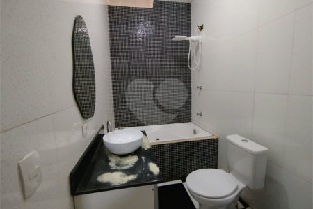 Casa à venda com 3 quartos, sendo 1 suíte, em Real Parque, Votorantim, SP