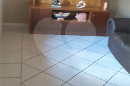 Casa à venda com 3 quartos no condomínio Aclimação, Atibaia - SP