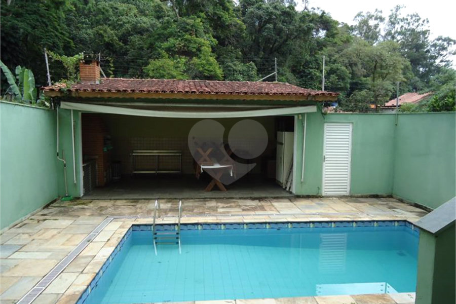 Sobrado à venda com 2 suítes em Tremembé, São Paulo, SP