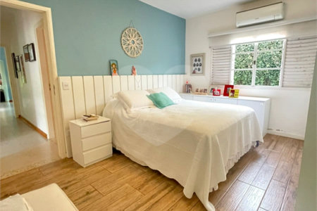 Casa à venda com 3 quartos, sendo 1 suíte, em Vila Esperia Ou Giglio, Atibaia, SP