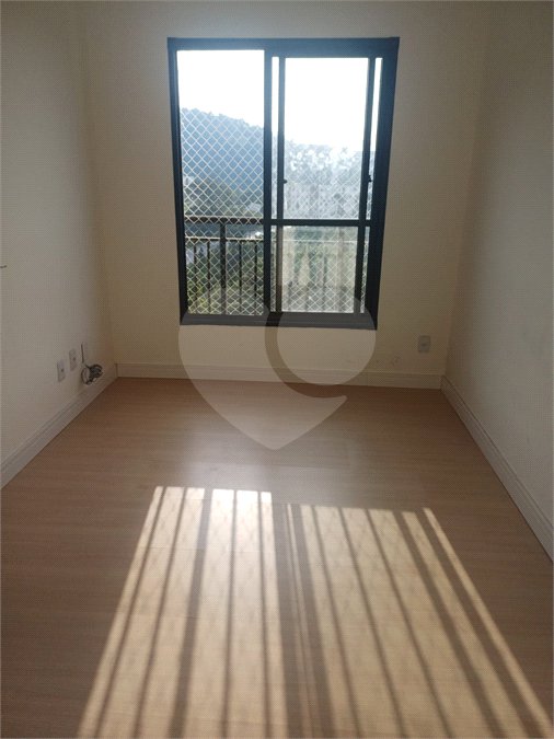 Apartamento à venda com 2 quartos em Lageado, Cotia, SP