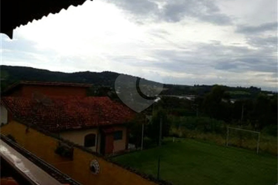 Casa à venda com 3 suítes em Estância Santa Maria do Laranjal, Atibaia, SP