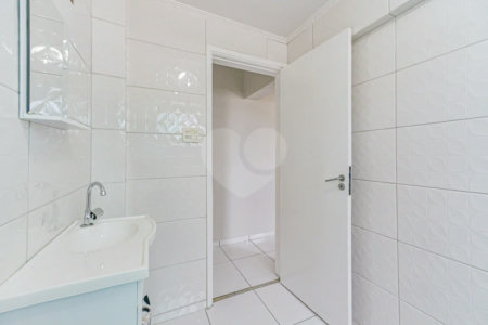 3 Quartos 0 Suites 2 Banheiros 0 Vagas 76 Área Útil 113 Área Total.