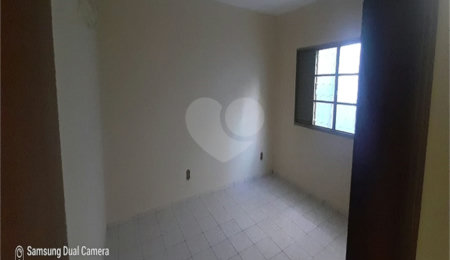 Casa à venda com 2 quartos em Jardim Social Belvedere, São Carlos, SP