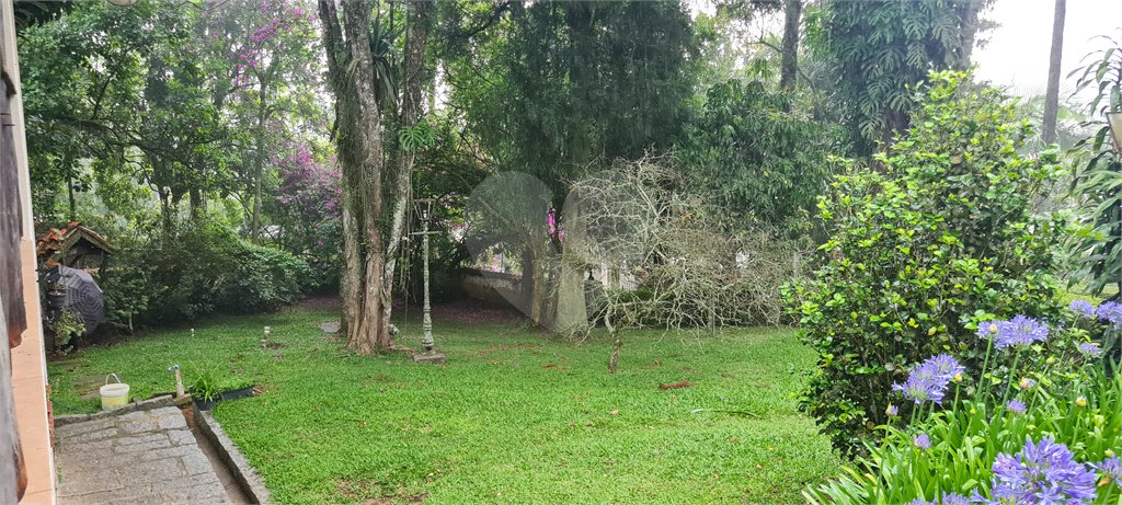 Casa à venda com 4 suítes no condomínio Jardim da Montanha I, Mairiporã - SP