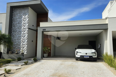 Casa à venda com 4 suítes no condomínio Residencial Helvetia Park, Indaiatuba - SP