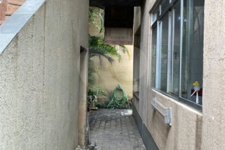 Sobrado à venda com 5 quartos, sendo 2 suítes, em Jardim São Bento, São Paulo, SP