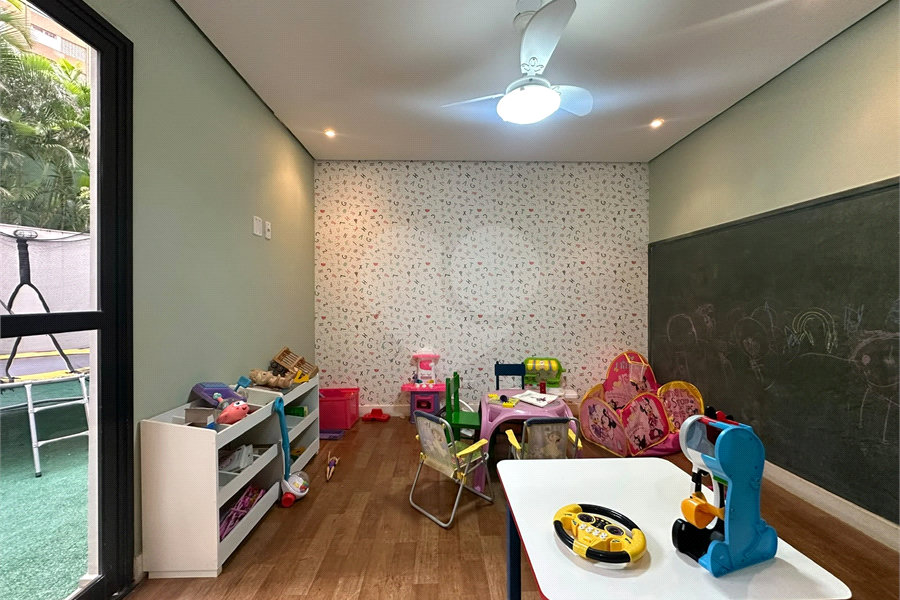 Apartamento à venda com 4 quartos, sendo 2 suítes, em Santana, São Paulo, SP