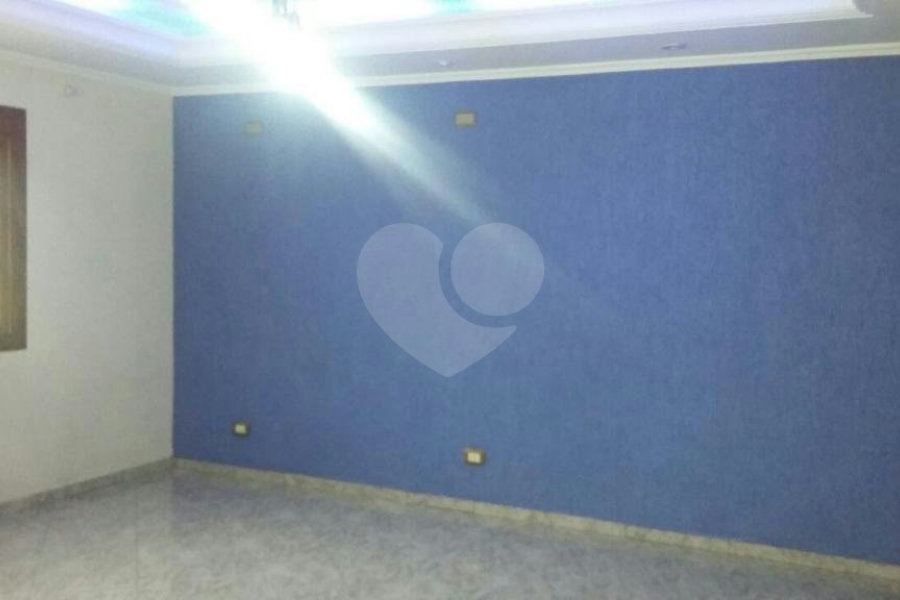 Sobrado à venda com 3 quartos, sendo 1 suíte,  em Imirim, São Paulo, SP