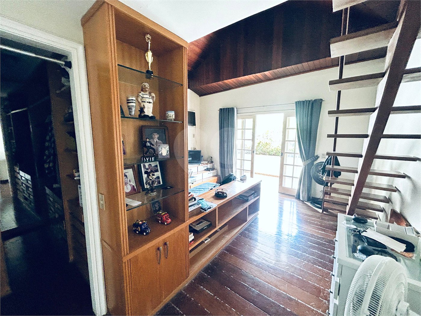 Casa à venda com 8 quartos, sendo 7 suítes, em Barra da Tijuca, Rio de Janeiro, RJ