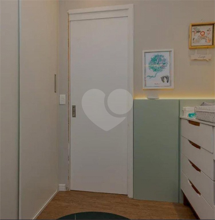 Apartamento à venda com 2 quartos, sendo 1 suíte,  em Chácara Santo Antônio, São Paulo, SP
