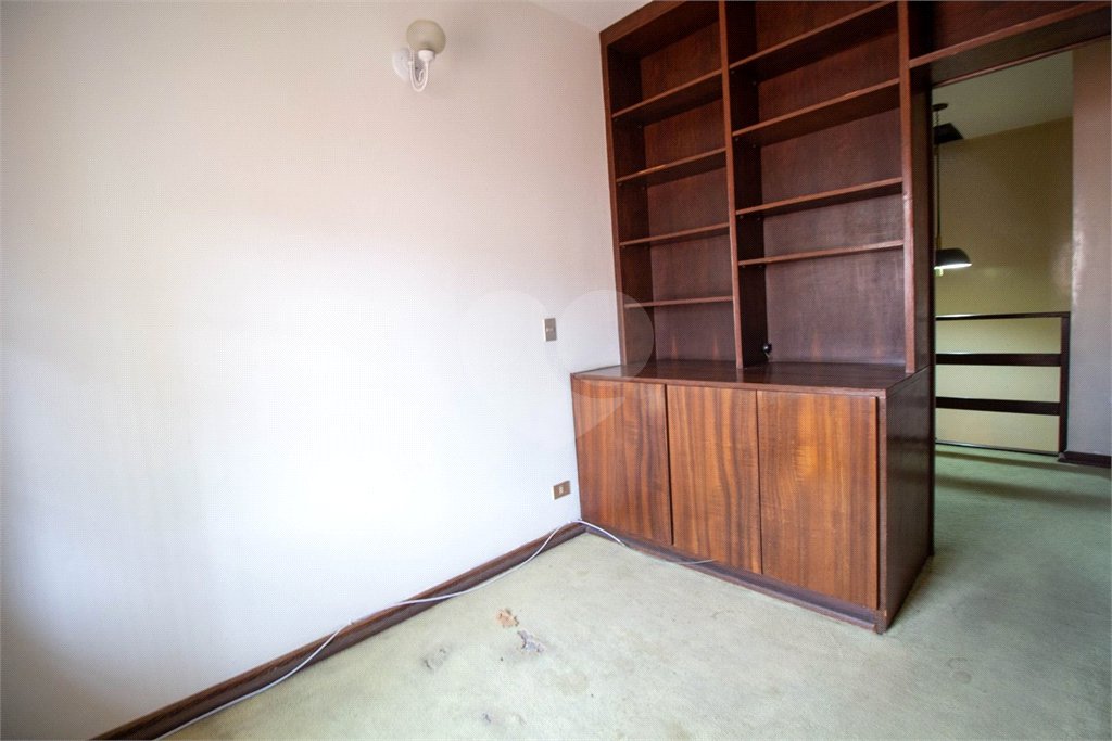 Casa à venda ou para alugar com 4 quartos, sendo 1 suíte, no Centro, São Roque, SP