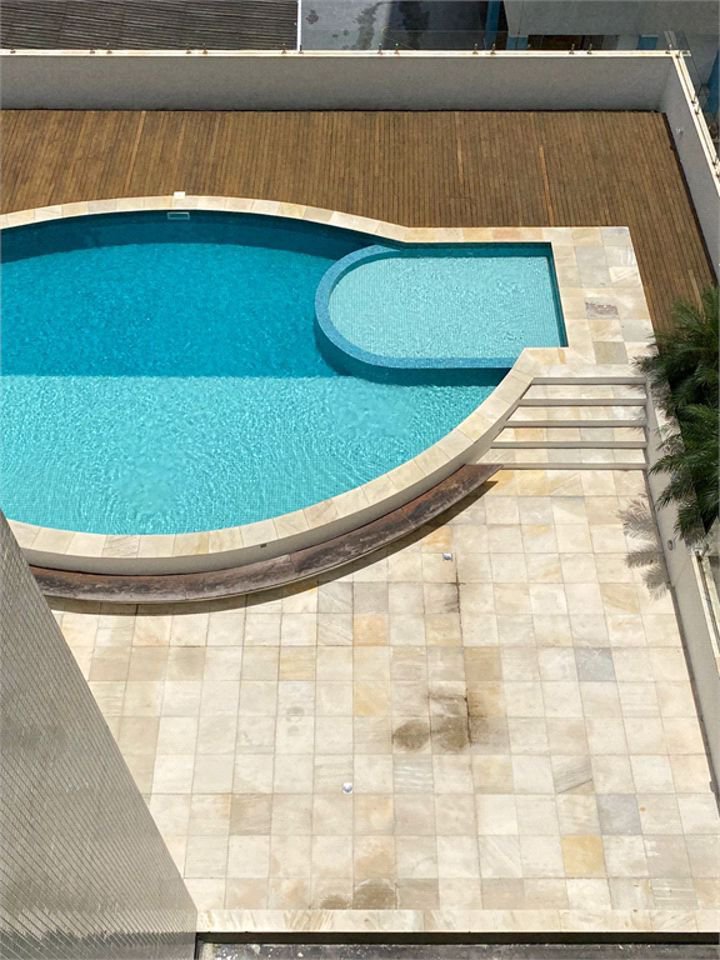 Apartamento com 3 dormitórios à venda, 150 m² por R$ 1.100.000,00 - Pitangueiras - Guarujá/SP