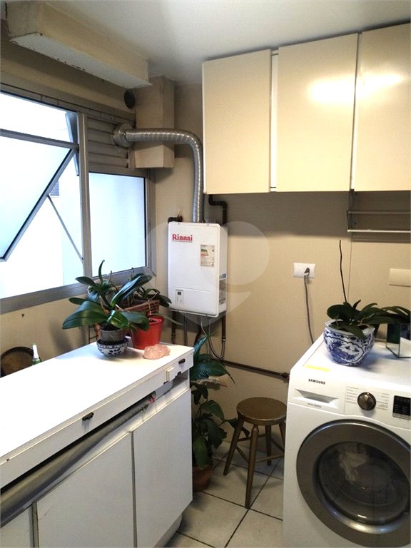 Apartamento à venda com 3 quartos, sendo 1 suíte, em Jardim Paulista, São Paulo, SP