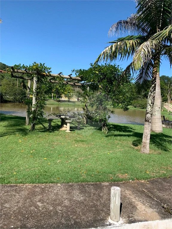 Casa à venda com 10 quartos, sendo 3 suítes, no condomínio Chácaras Campo Verde, Campo Limpo Paulista - SP