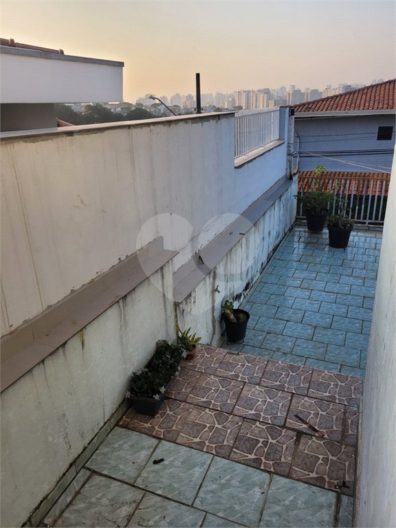 Sobrado à venda com 3 quartos em Vila Marari, São Paulo, SP