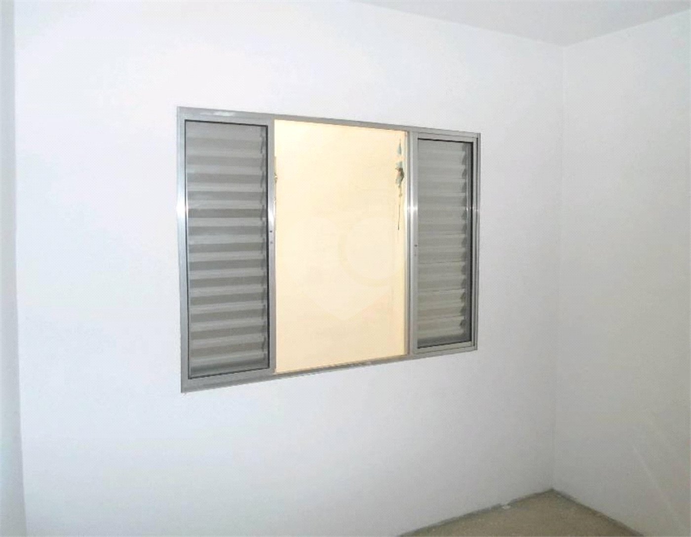 Sobrado à venda com 4 quartos, sendo 1 suíte, em Imirim, São Paulo, SP