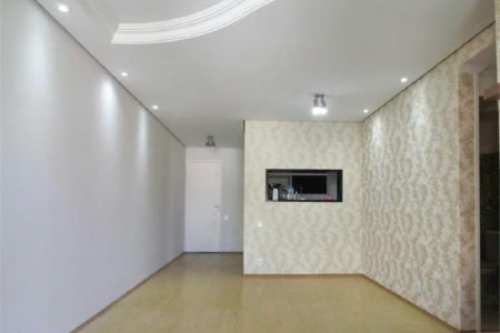 Apartamento à venda com 3 quartos, sendo 1 suíte,  em Jardim Ampliação, São Paulo, SP
