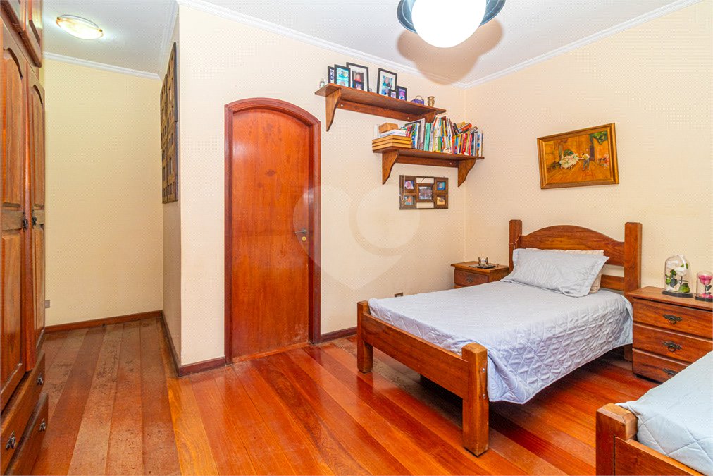 Casa à venda com 4 suítes em Jardim Marajoara, São Paulo, SP