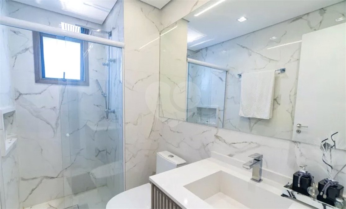 Apartamento à venda com 3 suítes em Vila Clementino, São Paulo, SP