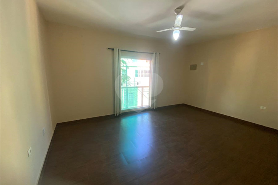 Casa à venda com 3 quartos, sendo 1 suíte, em Santana, São Paulo, SP