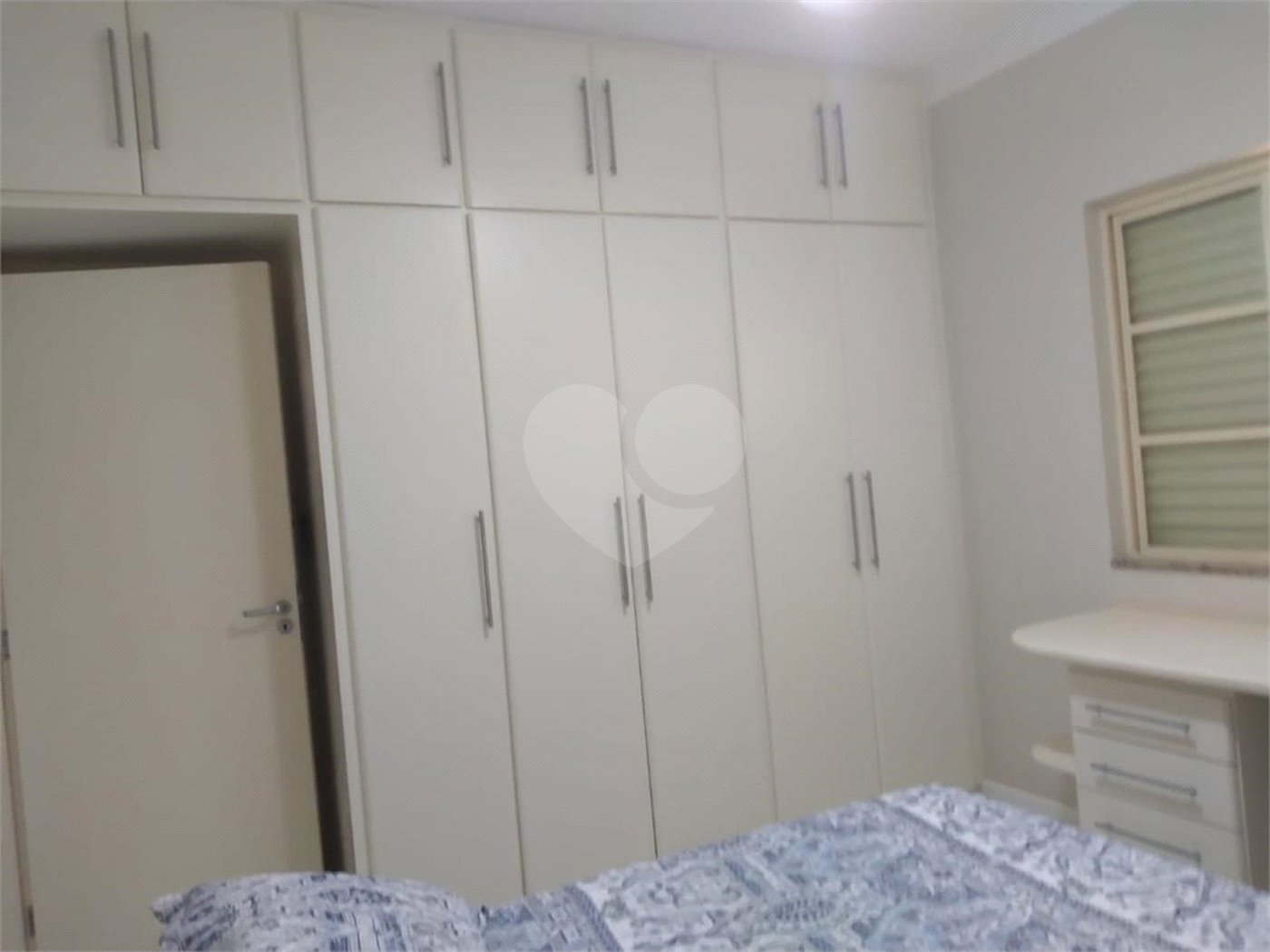 Casa à venda com 4 quartos, sendo 2 suítes, em Jardim Adalgisa, Araraquara, SP