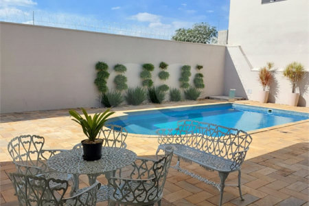 Casa à venda com 4 suítes no condomínio Jardins D'icaraí, Salto - SP