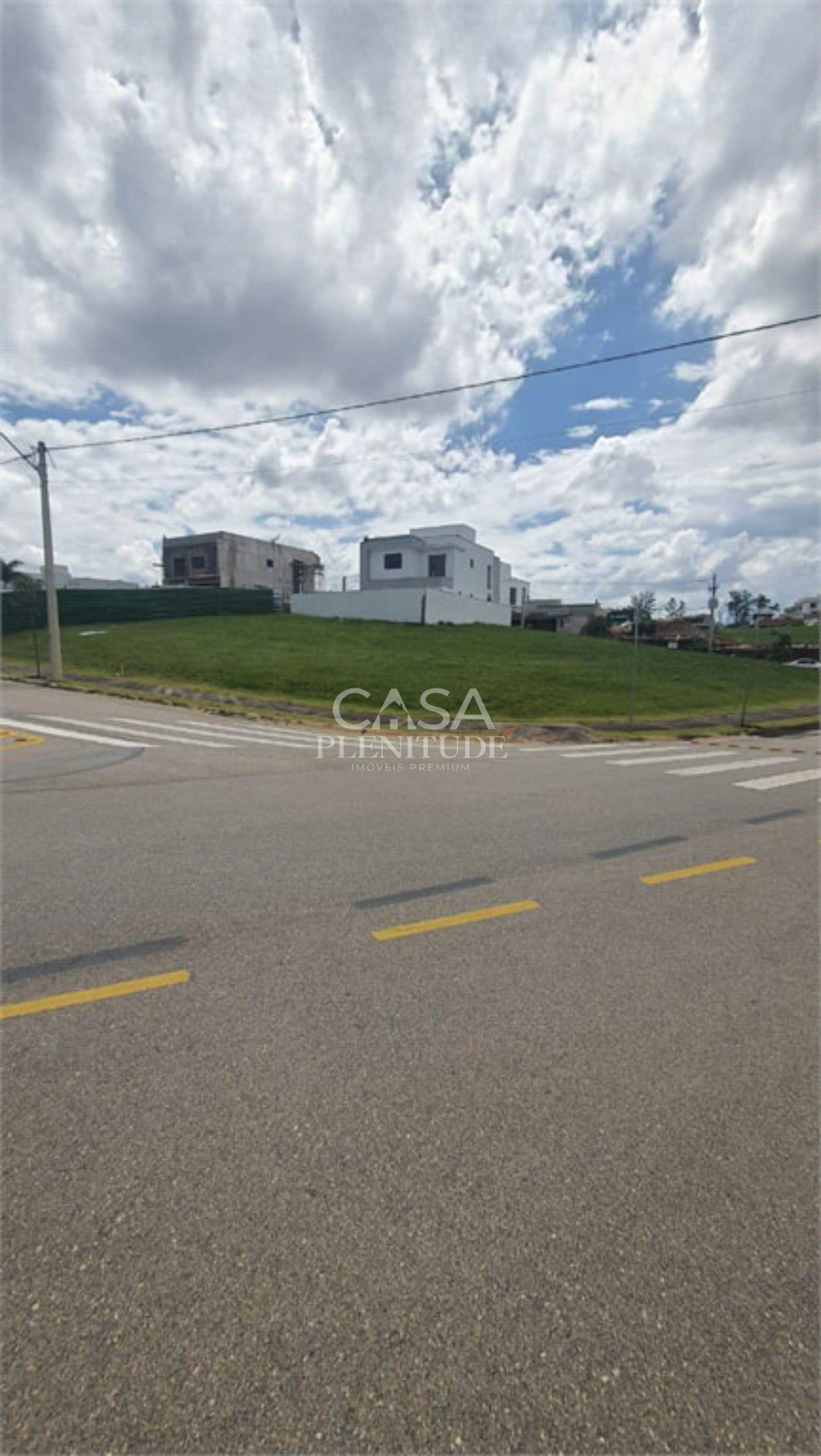 Terreno em condomínio à venda em Chácaras Residenciais Santa Maria, Votorantim, SP