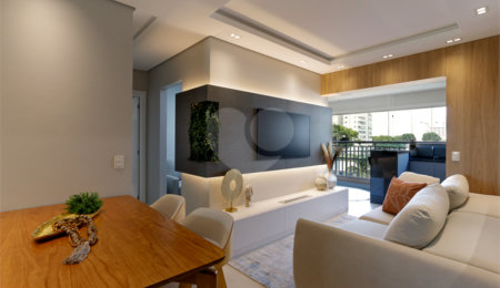 Apartamento à venda com 2 quartos, sendo 1 suíte, em Santo Amaro, São Paulo, SP