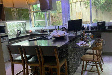 Casa à venda com 4 suítes no condomínio Granja Morumbi, São Paulo - SP