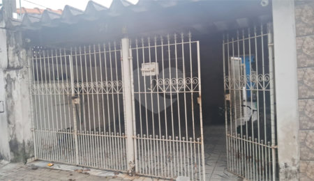 Casa à venda com 3 quartos em Vila Varela, Poá, SP