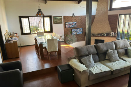 Casa Térrea à venda com 4 quartos, sendo 2 suítes, em Jardim Paulista, Atibaia, SP