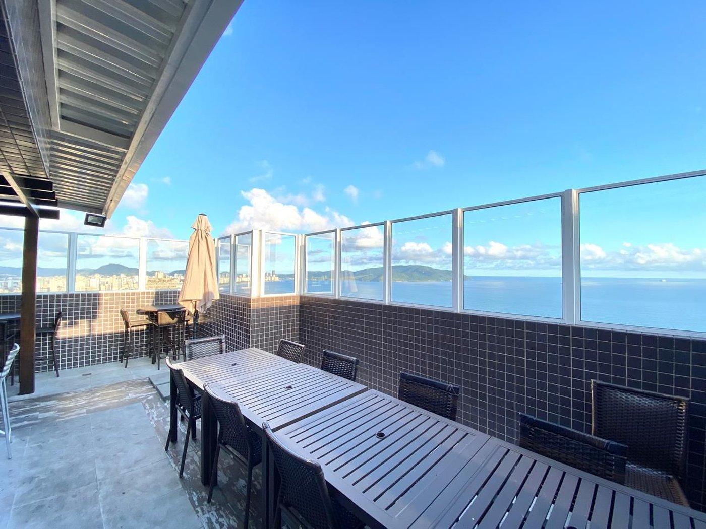 Apartamento com 3 dormitórios à venda, 106 m² por R$ 1.175.000,00 - Pompéia - Santos/SP