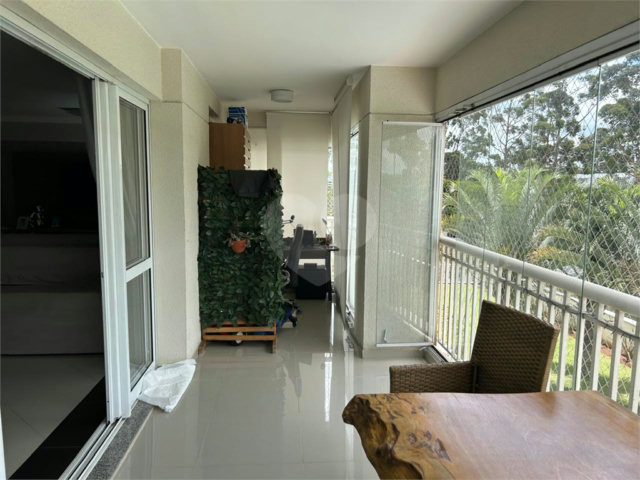 Apartamento à venda com 3 suítes em Jardim Marajoara, São Paulo, SP