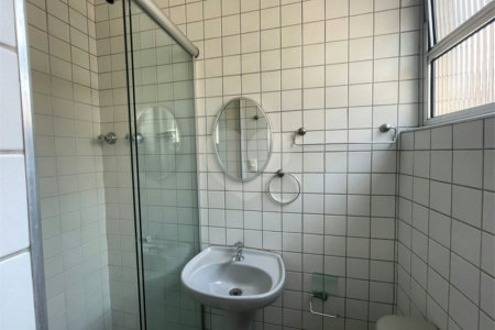 Apartamento à venda com 3 quartos, sendo 1 suíte, em Itaim Bibi, São Paulo, SP