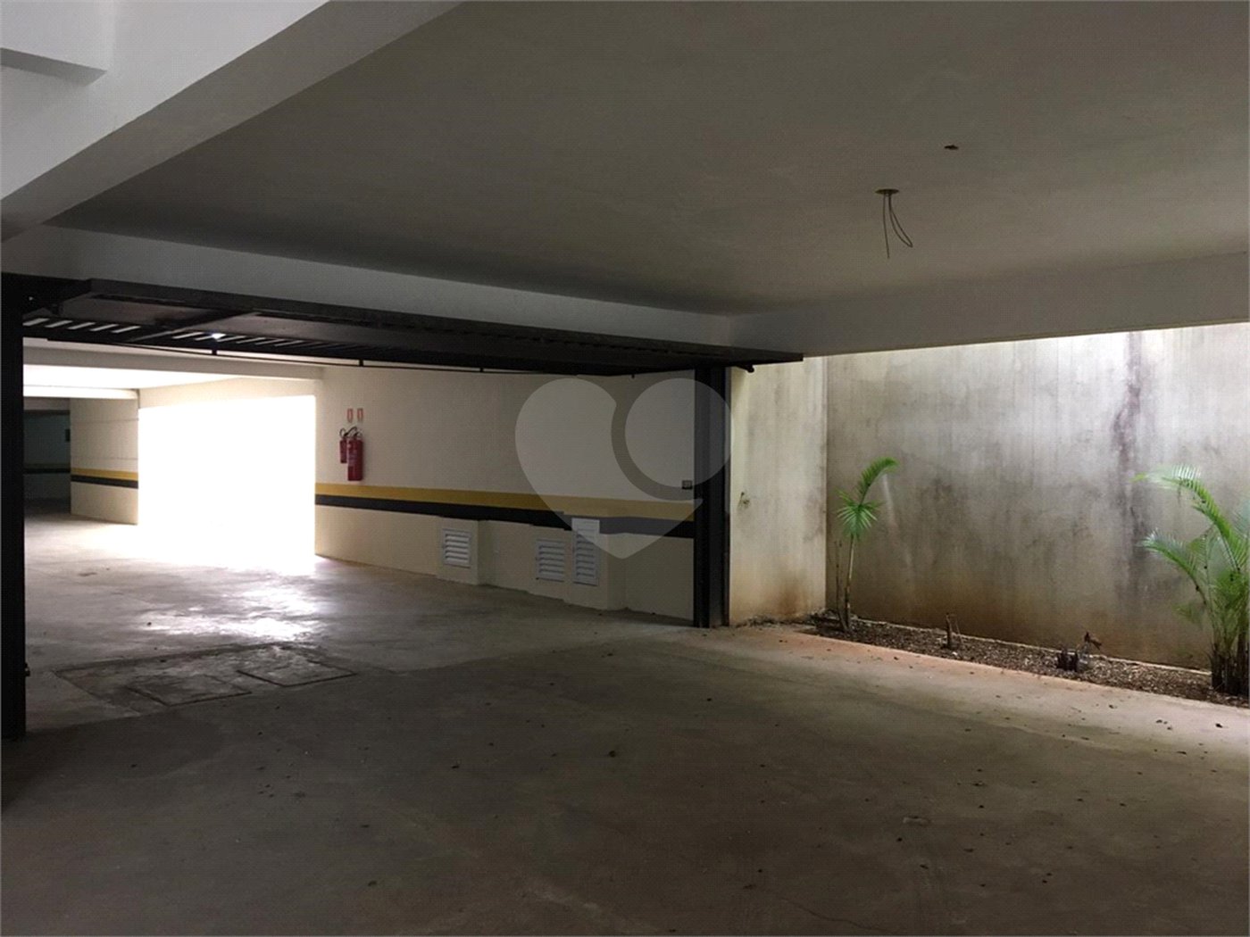 Casa à venda com 4 quartos, sendo 3 suítes,  em Vila Monumento, São Paulo, SP