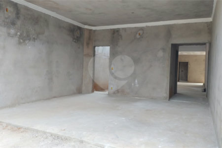 Casa térrea em fase de construção para venda no condomínio Quebec