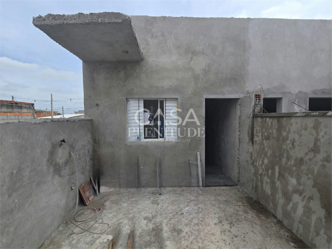 Casa Térrea à venda com 1 quarto em Jardim Vergínia, Sorocaba, SP