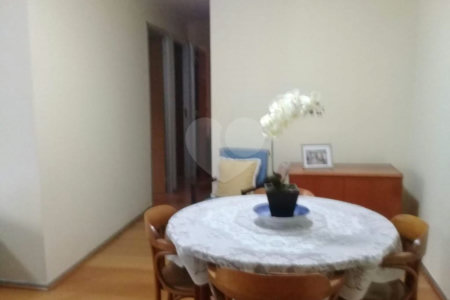 Apartamento à venda com 3 quartos, sendo 1 suíte, em Jardim Londrina, São Paulo, SP