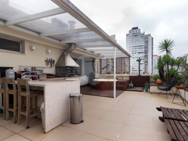 Apartamento à venda com 2 quartos, sendo 1 suíte,  em Campo Belo, São Paulo, SP