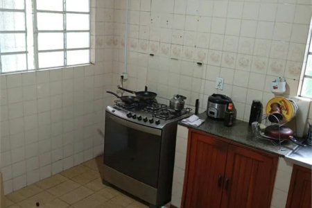 Casa à venda com 3 quartos, sendo 1 suíte,  em Cajueiro, Balsas, MA