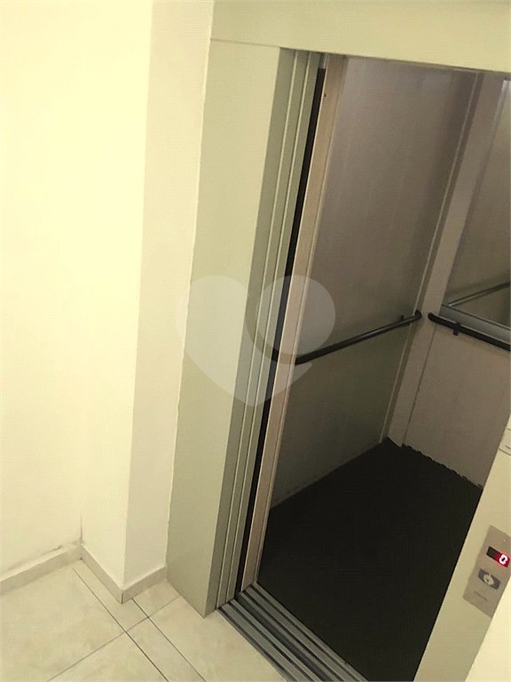 Apartamento à venda com 3 quartos, sendo 1 suíte, em Paulicéia, São Bernardo do Campo, SP