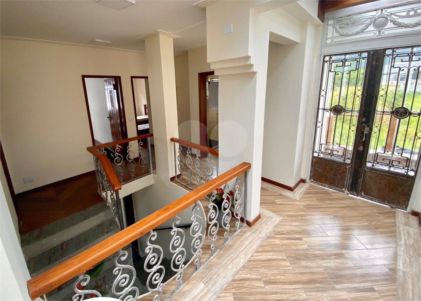 Casa à venda com 6 quartos, sendo 4 suítes,  em Maranduba, Ubatuba, SP
