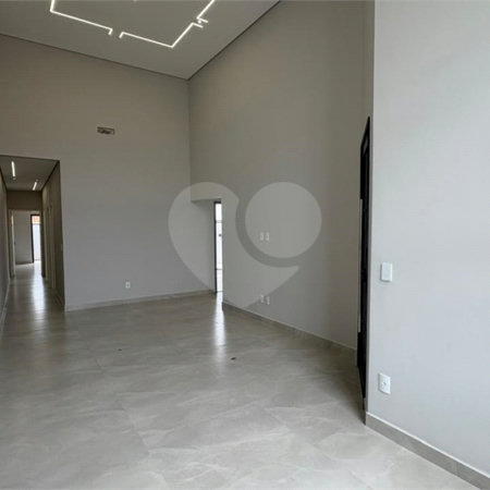 Casa à venda com 3 quartos, sendo 1 suíte, no condomínio Villagio Milano, Sorocaba - SP