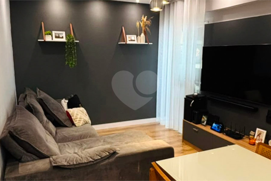 Apartamento à venda ou para alugar com 2 quartos em Região Central, Caieiras, SP