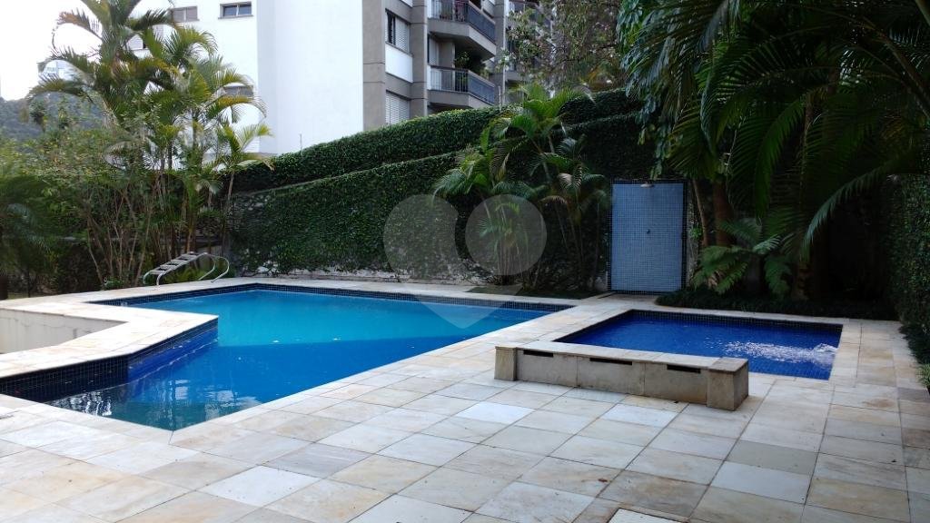 Apartamento à venda com 4 quartos, sendo 3 suítes, em Vila Andrade, São Paulo, SP